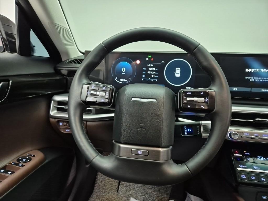 HYUNDAI Grandeur - Vista 9