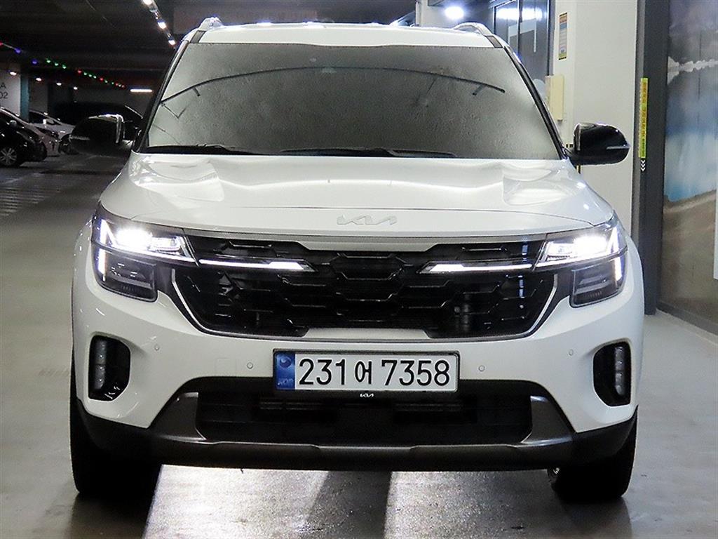 KIA Seltos - Vista 2