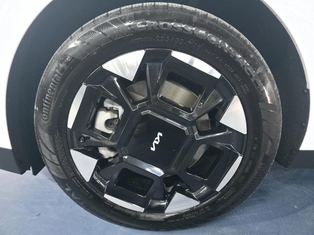 KIA Carnival - Vista 8