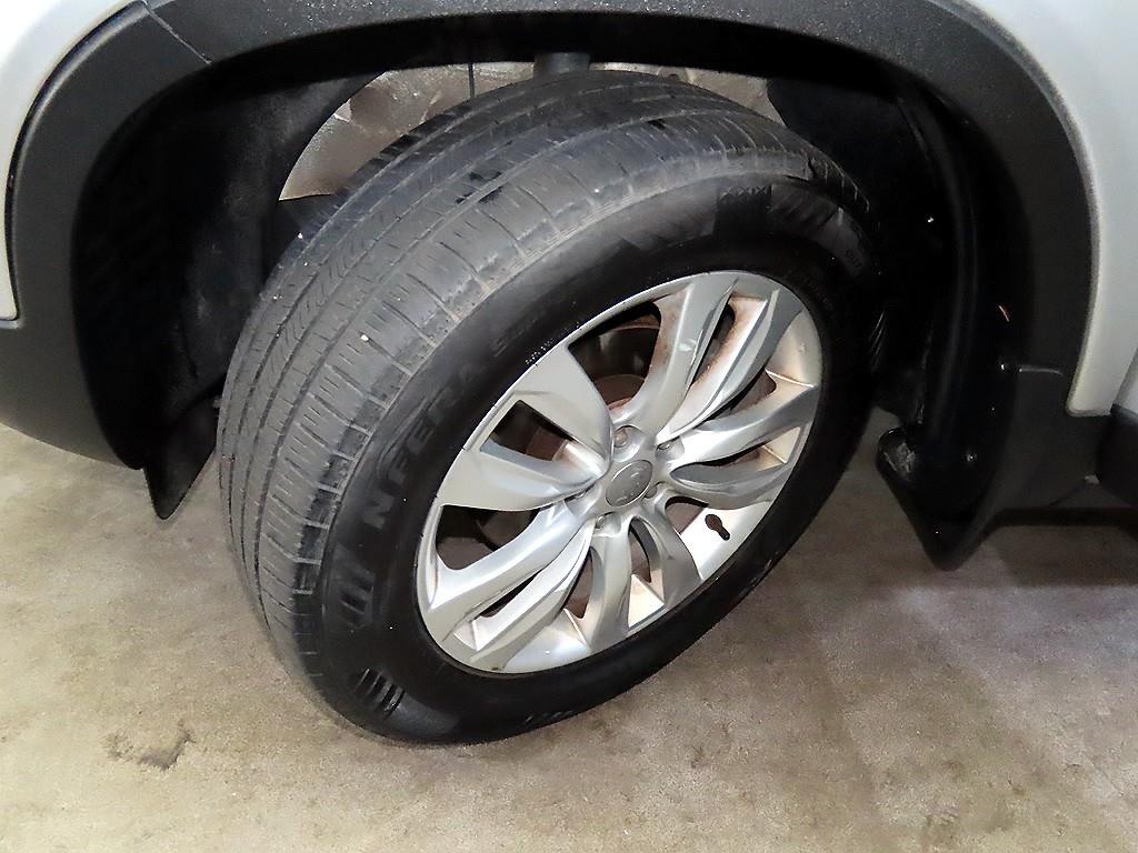 KIA Sorento 2012 Plateado - Importación desde Corea - HF Imports Iquique - Foto 20