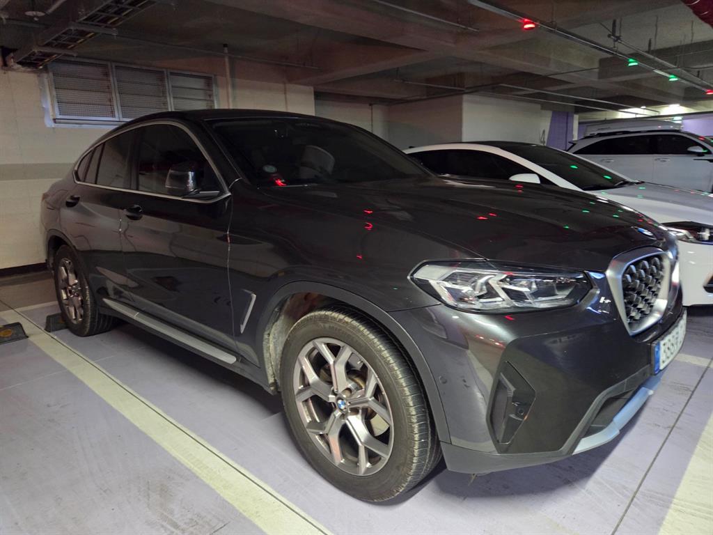 BMW X4 - Vista 3