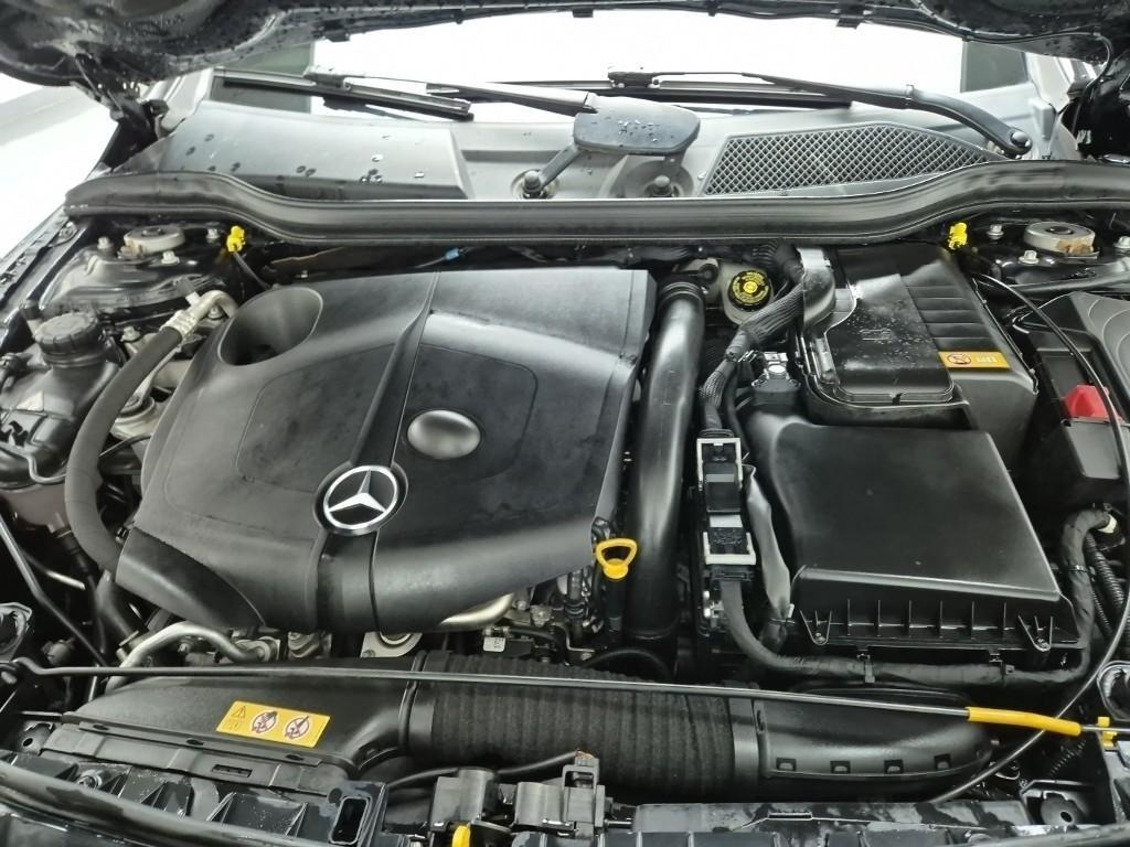 Mercedes Benz CLA Class 2016 Negro - Importación desde Corea - HF Imports Iquique - Foto 19