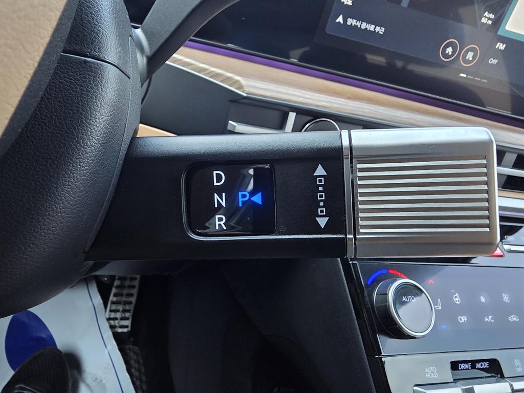 HYUNDAI Santa Fe - Vista 9