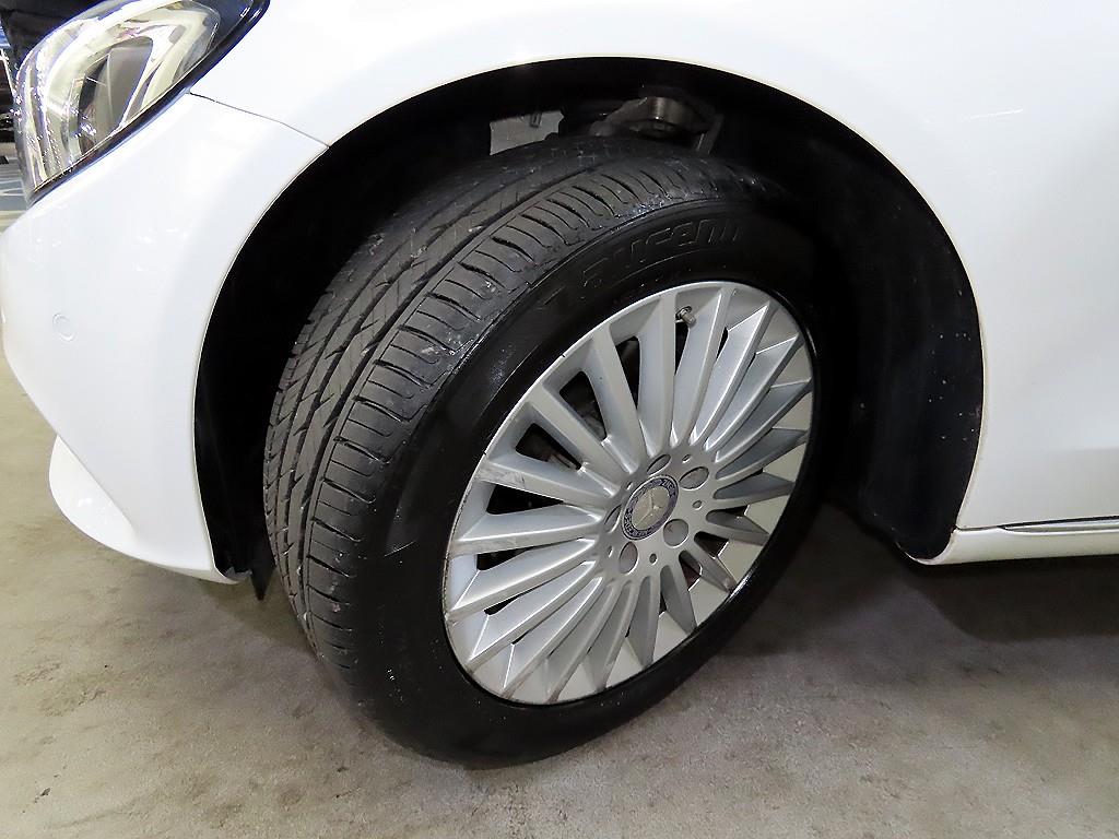 Mercedes Benz C Class 2015 Blanco - Importación desde Corea - HF Imports Iquique - Foto 20