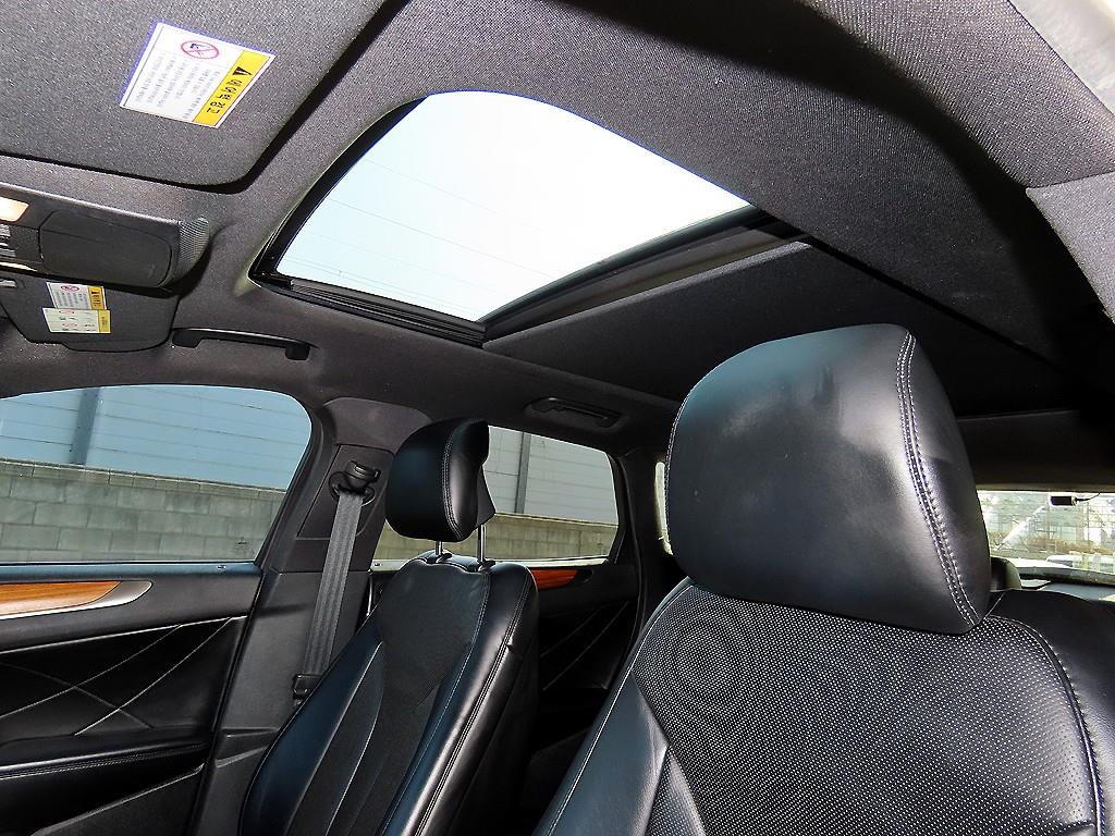 Lincoln MKC 2015 Blanco - Importación desde Corea - HF Imports Iquique - Foto 16