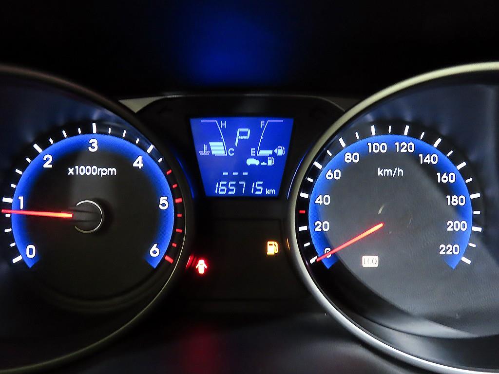 HYUNDAI Tucson - Vista 9