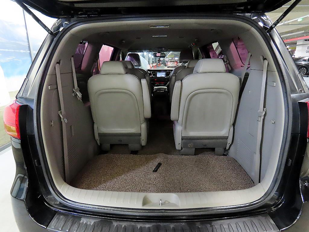 KIA Carnival 2016 Negro - Importación desde Corea - HF Imports Iquique - Foto 17