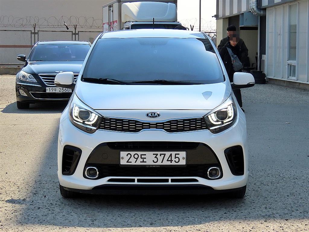 KIA Morning 2018 Blanco - Importación desde Corea - HF Imports Iquique - Foto 1
