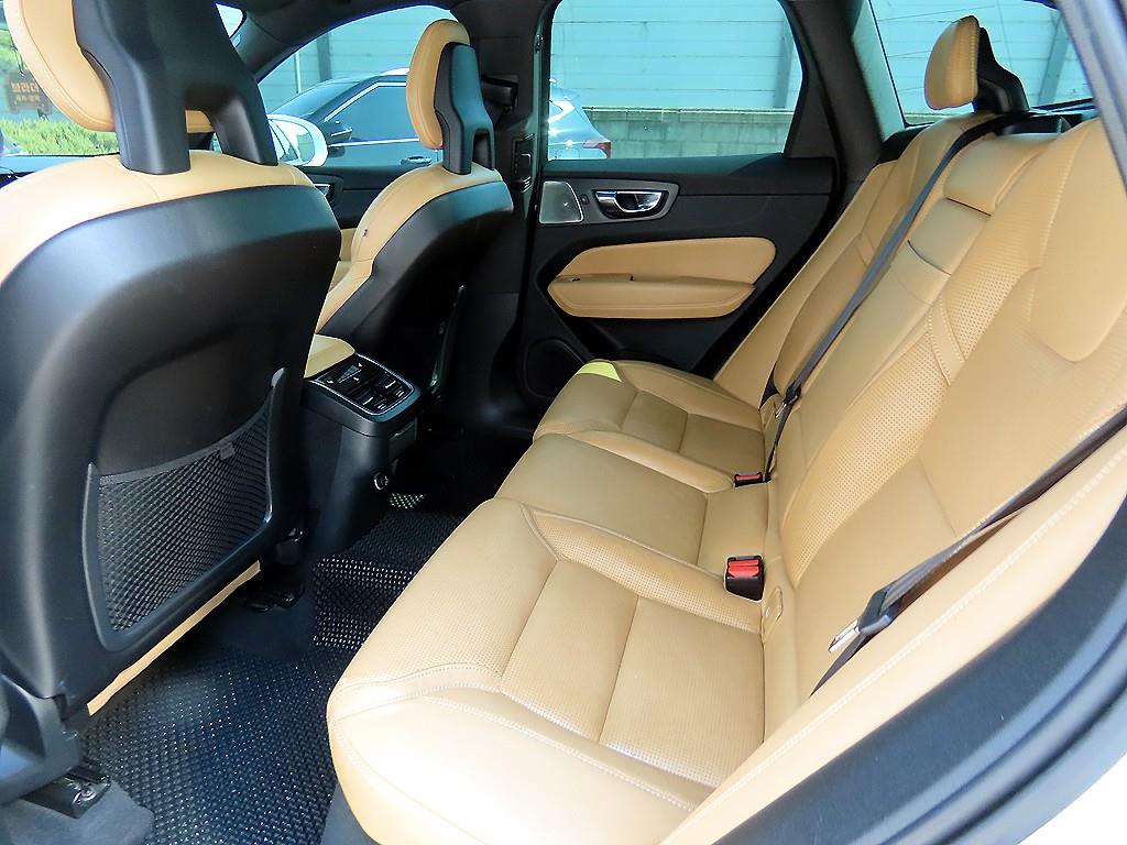 Volvo XC60 - Vista 6