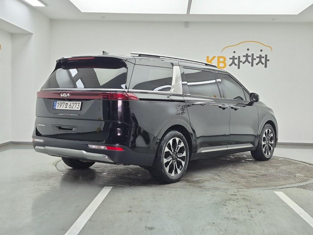 KIA Carnival - Vista 4