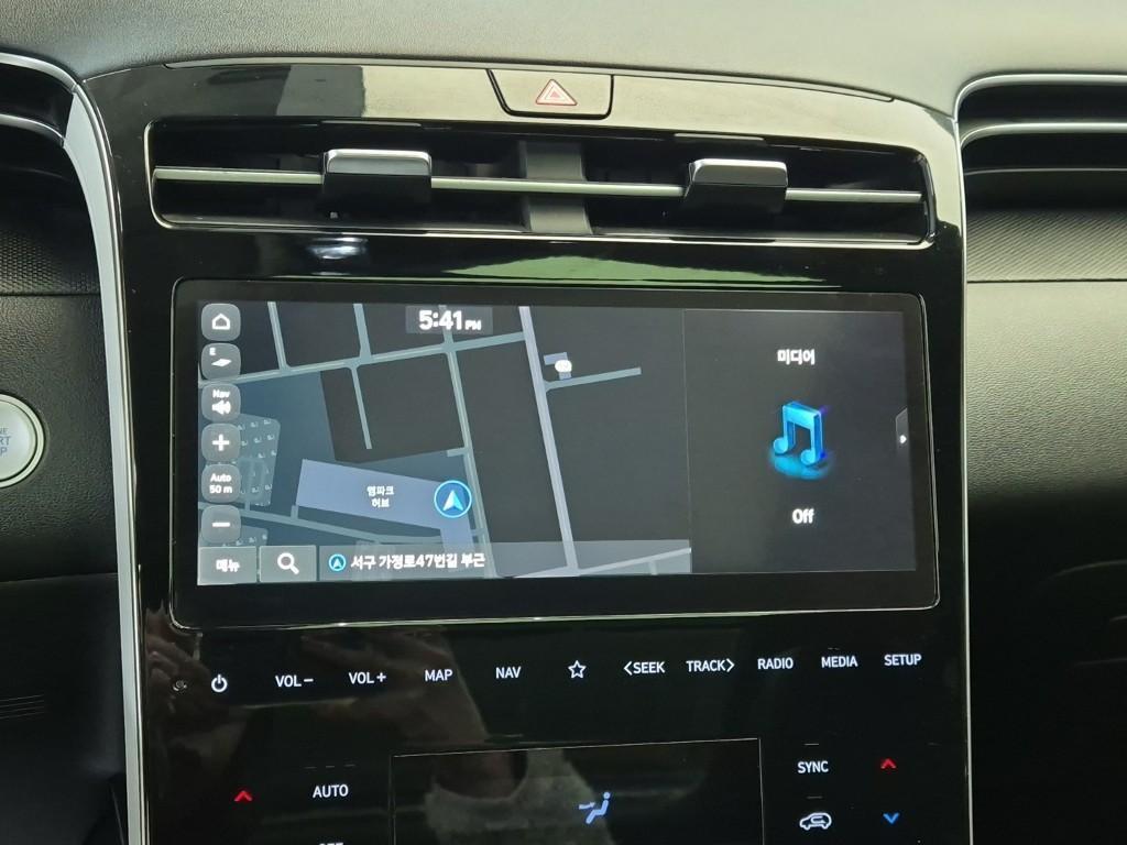 HYUNDAI Tucson - Vista 8