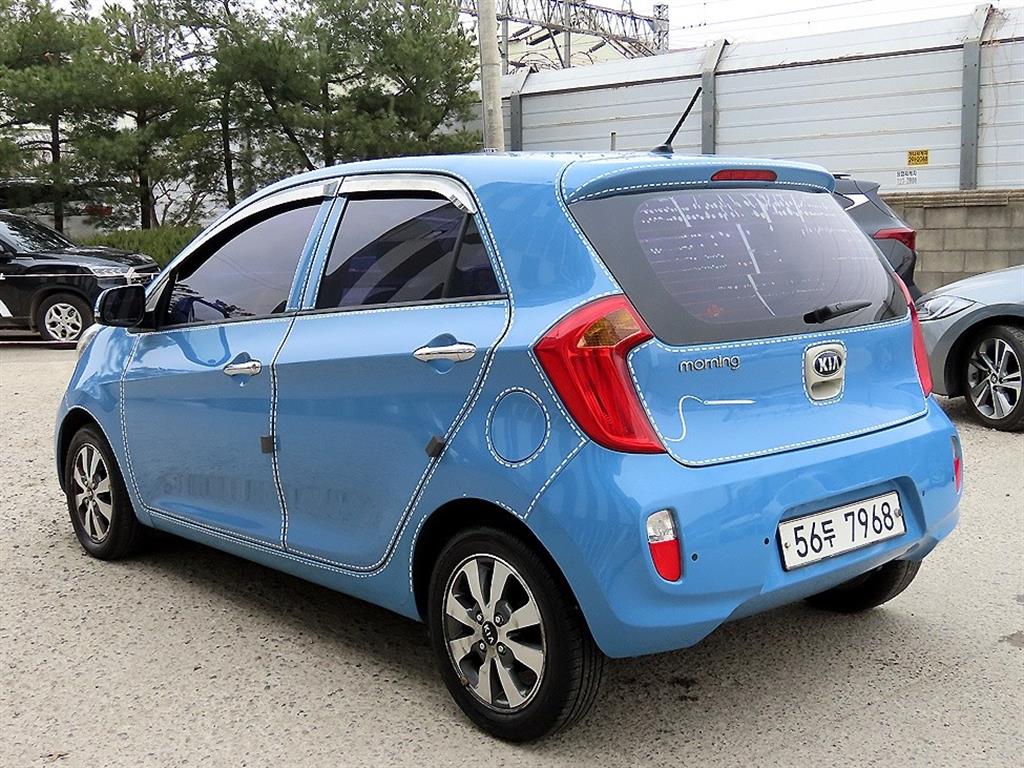 KIA Morning - Vista 3