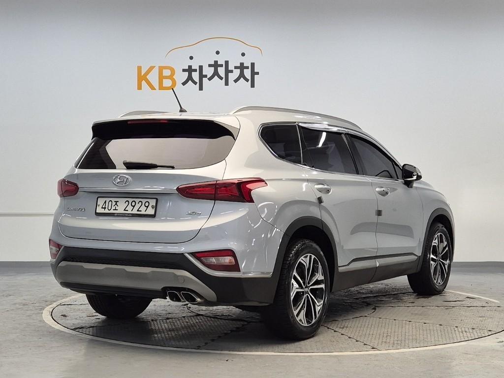 HYUNDAI Santa Fe - Vista 3