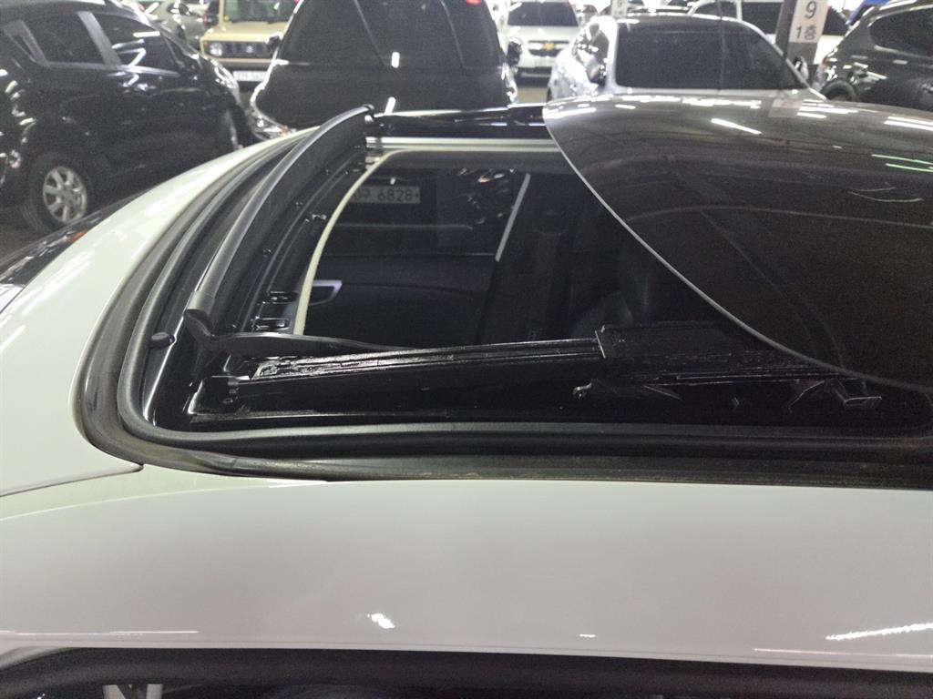 HYUNDAI Veloster 2012 Blanco - Importación desde Corea - HF Imports Iquique - Foto 15