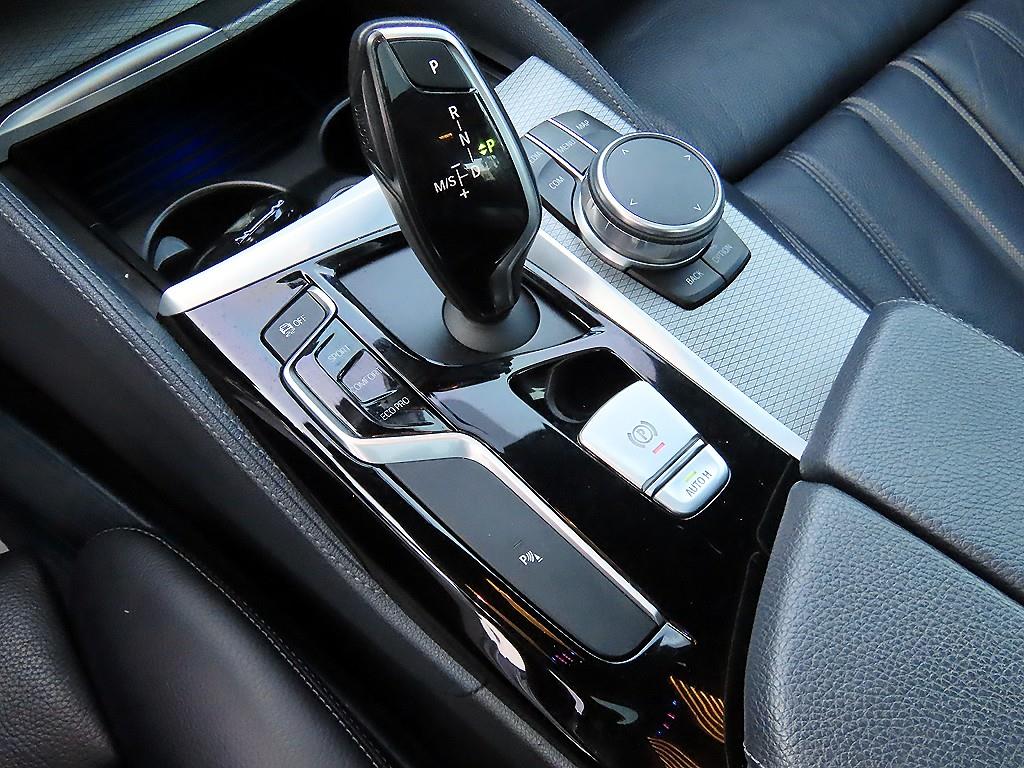 BMW 5 Series - Vista 11