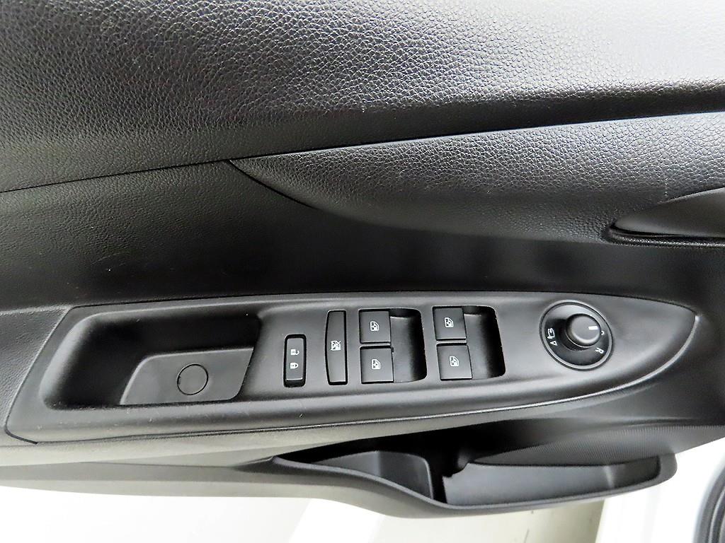 Chevrolet Spark - Vista 11