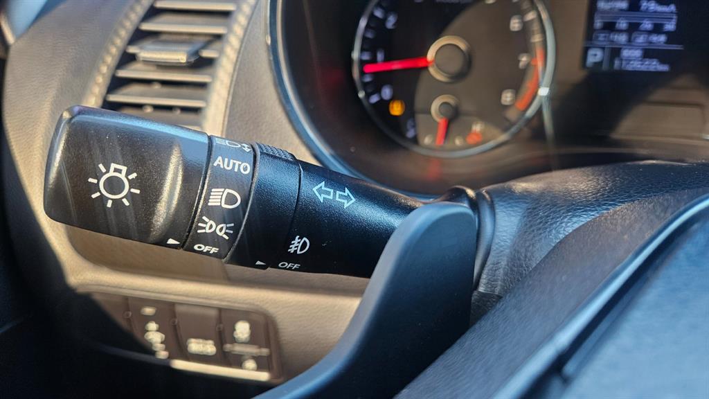 KIA K3 2013 Blanco - Importación desde Corea - HF Imports Iquique - Foto 18