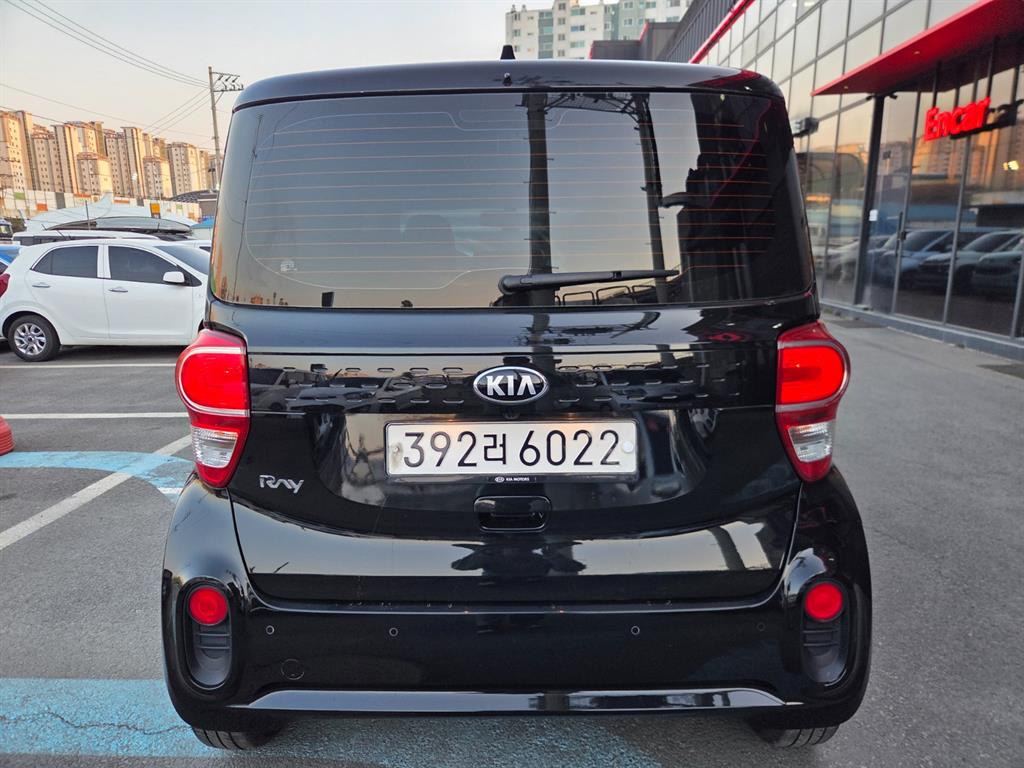 KIA Ray - Vista 5