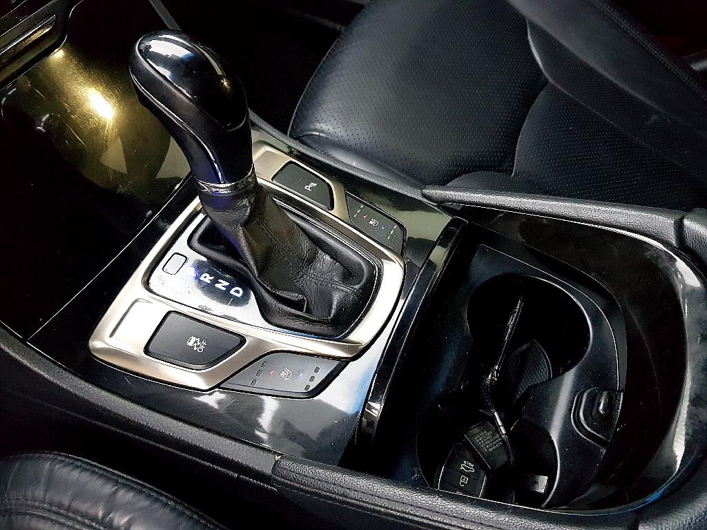 HYUNDAI Grandeur 2012 Negro - Importación desde Corea - HF Imports Iquique - Foto 13