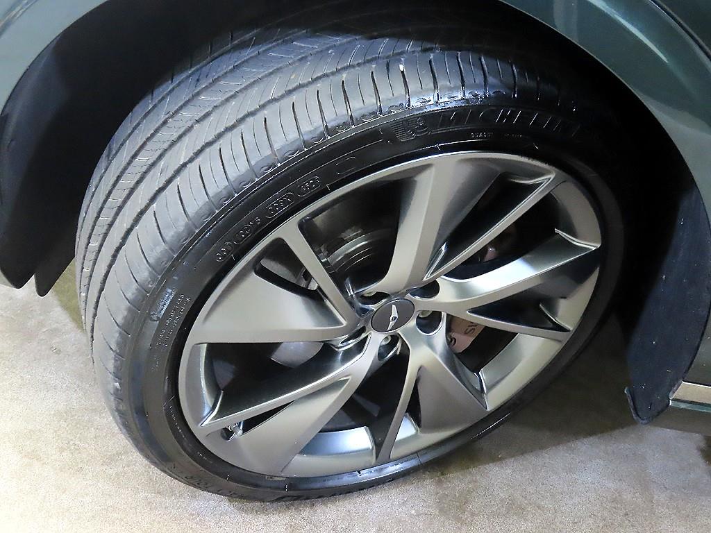 Genesis GV70 2023 Verde - Importación desde Corea - HF Imports Iquique - Foto 20