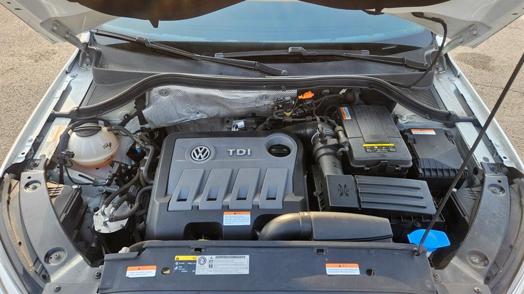 Volkswagen Tiguan - Vista 6