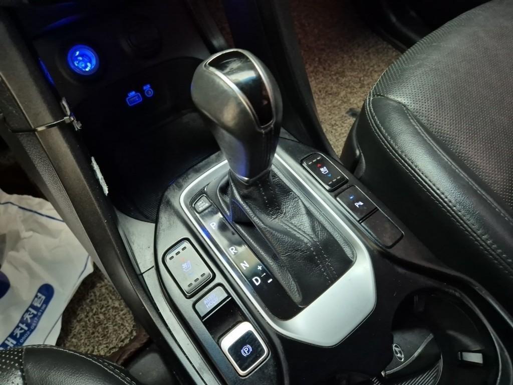 HYUNDAI Santa Fe - Vista 8