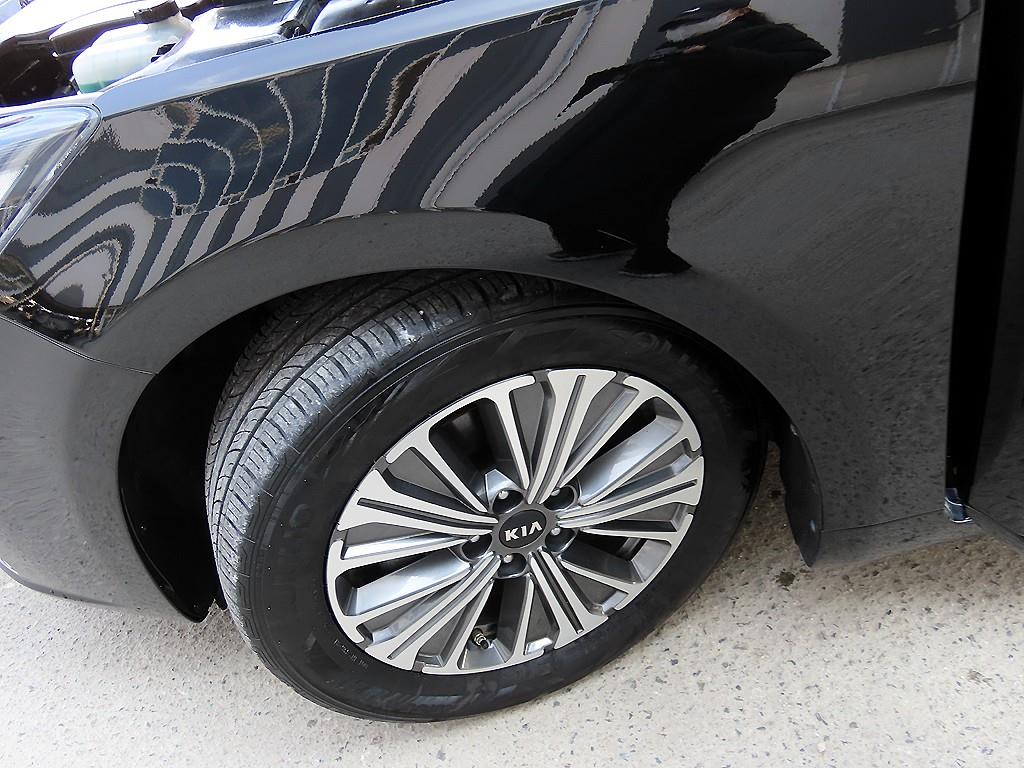 KIA K7 2018 Negro - Importación desde Corea - HF Imports Iquique - Foto 20