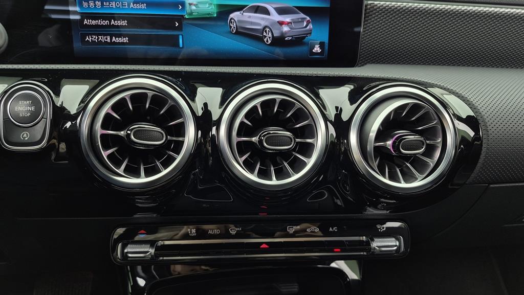 Mercedes Benz A Class - Vista 5