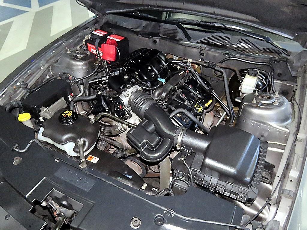 Ford Mustang 2011 Gris - Importación desde Corea - HF Imports Iquique - Foto 17