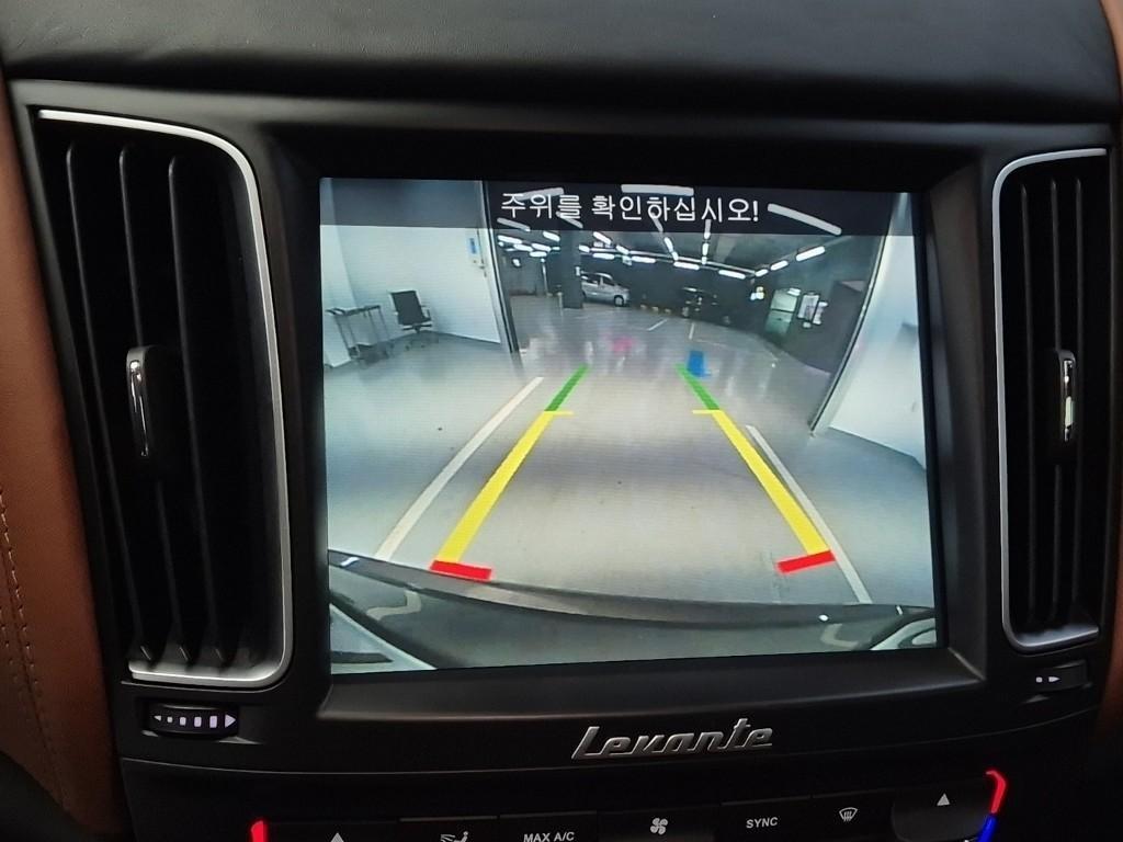 Maserati Levante 2018 Gris - Importación desde Corea - HF Imports Iquique - Foto 15