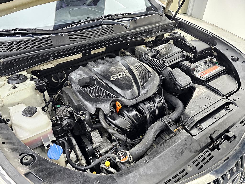 HYUNDAI Grandeur - Vista 6