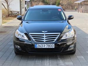 HYUNDAI Genesis - Vista 2