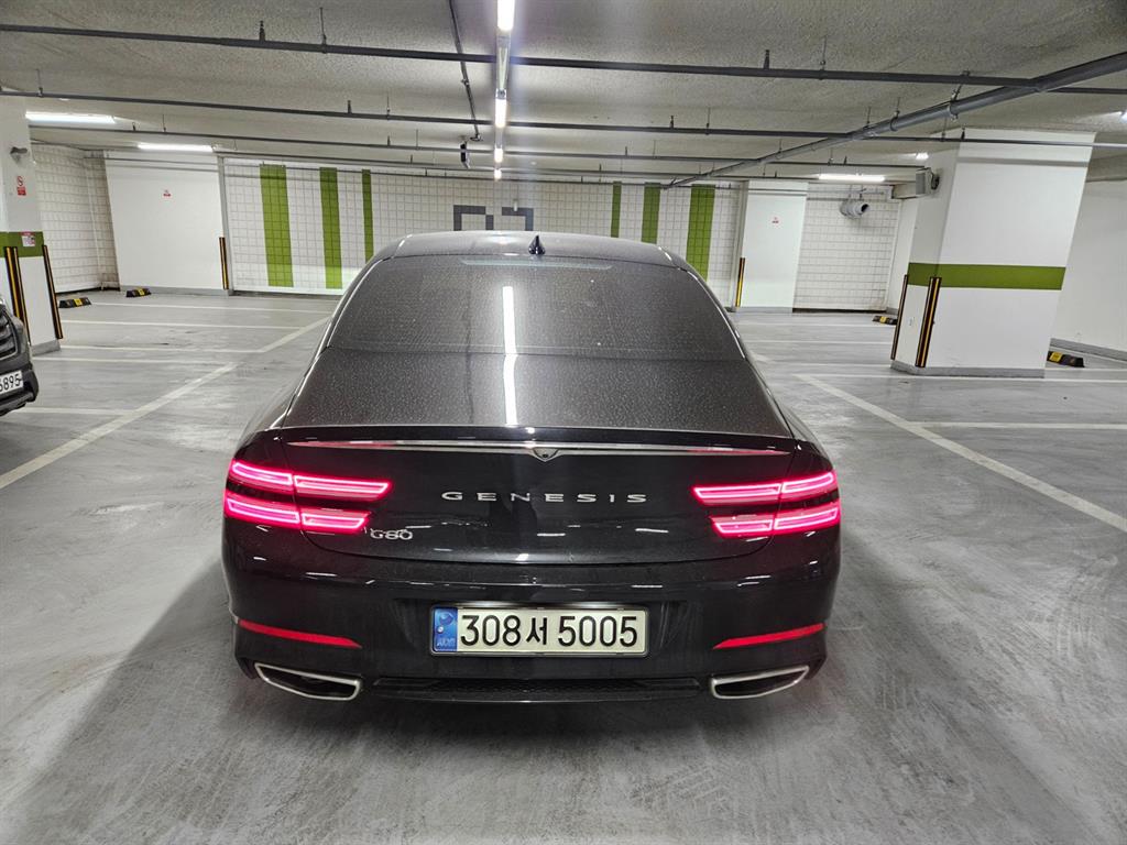 Genesis G80 - Vista 4