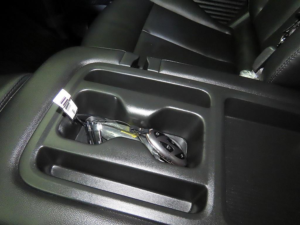 HYUNDAI Staria 2025 Gris - Importación desde Corea - HF Imports Iquique - Foto 15