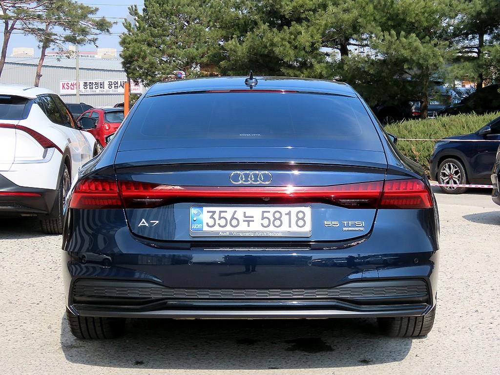 Audi A7 - Vista 4