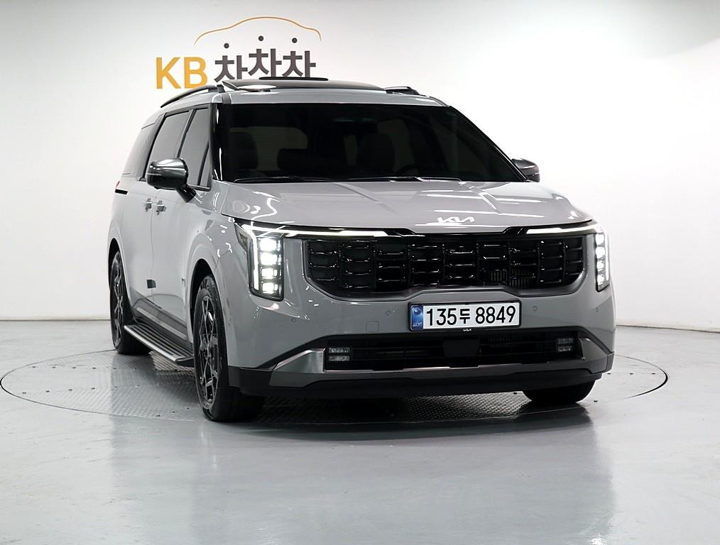 KIA Carnival - Vista 2