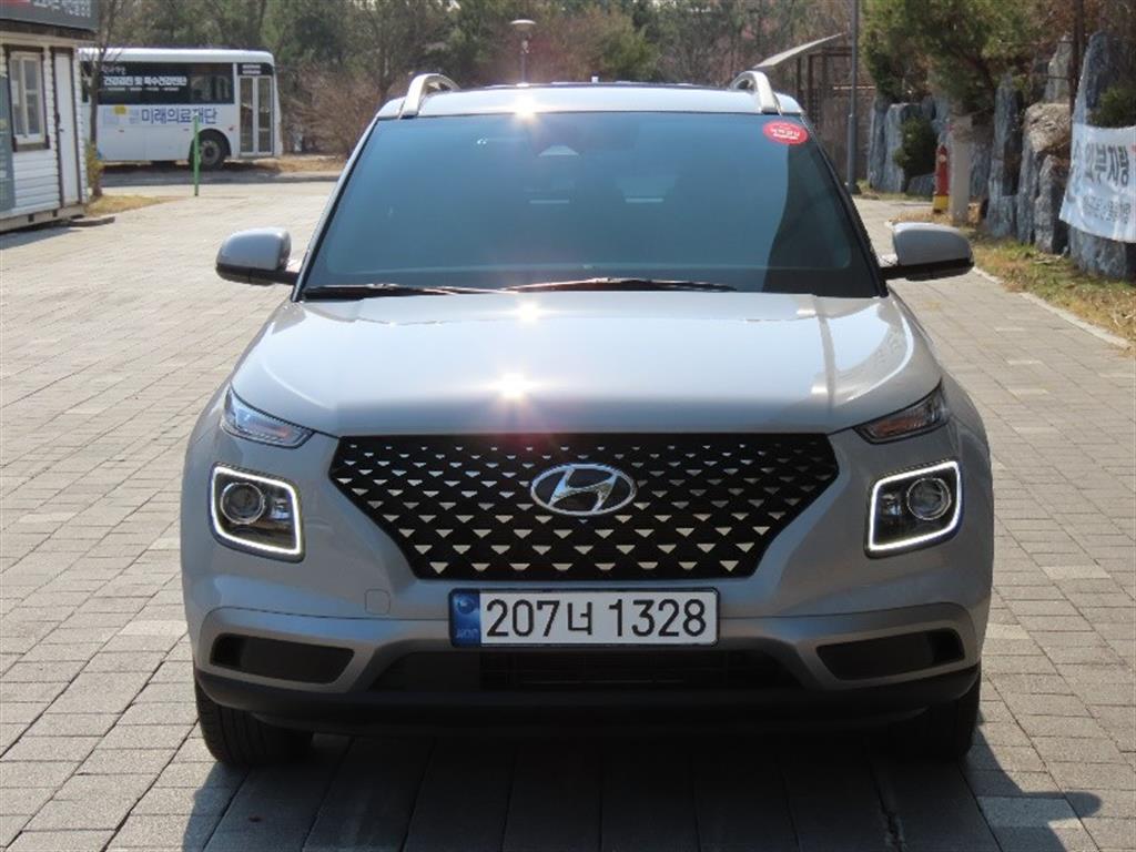 HYUNDAI Venue 2023 - Importación desde Corea - HF Imports Iquique - Foto 1