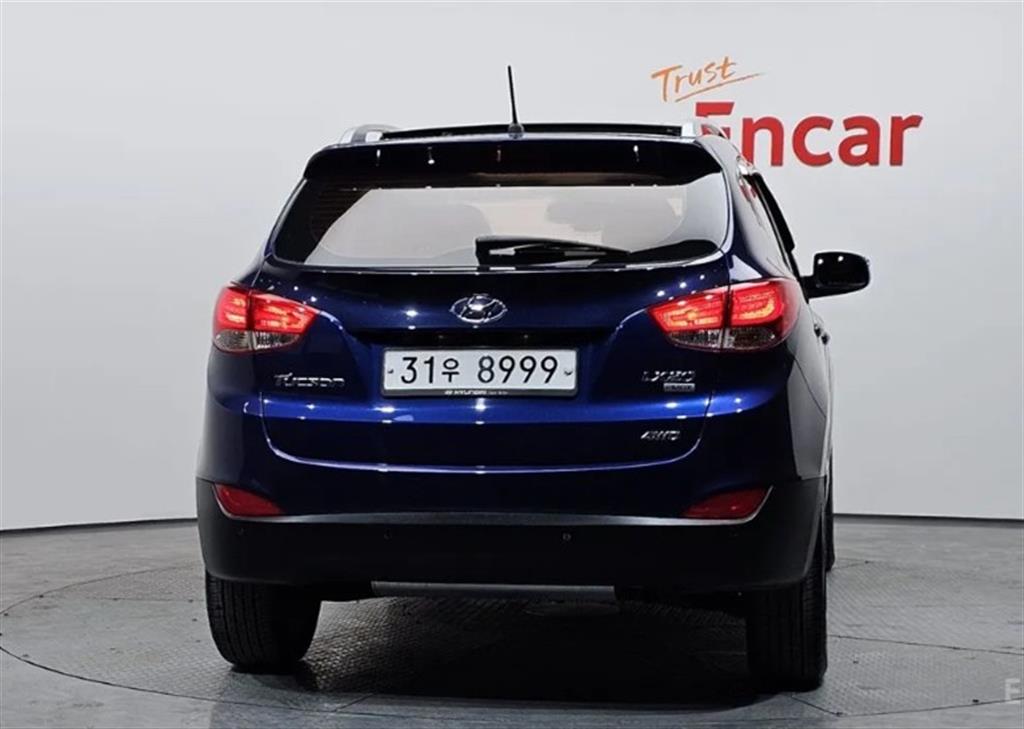 HYUNDAI Tucson - Vista 4