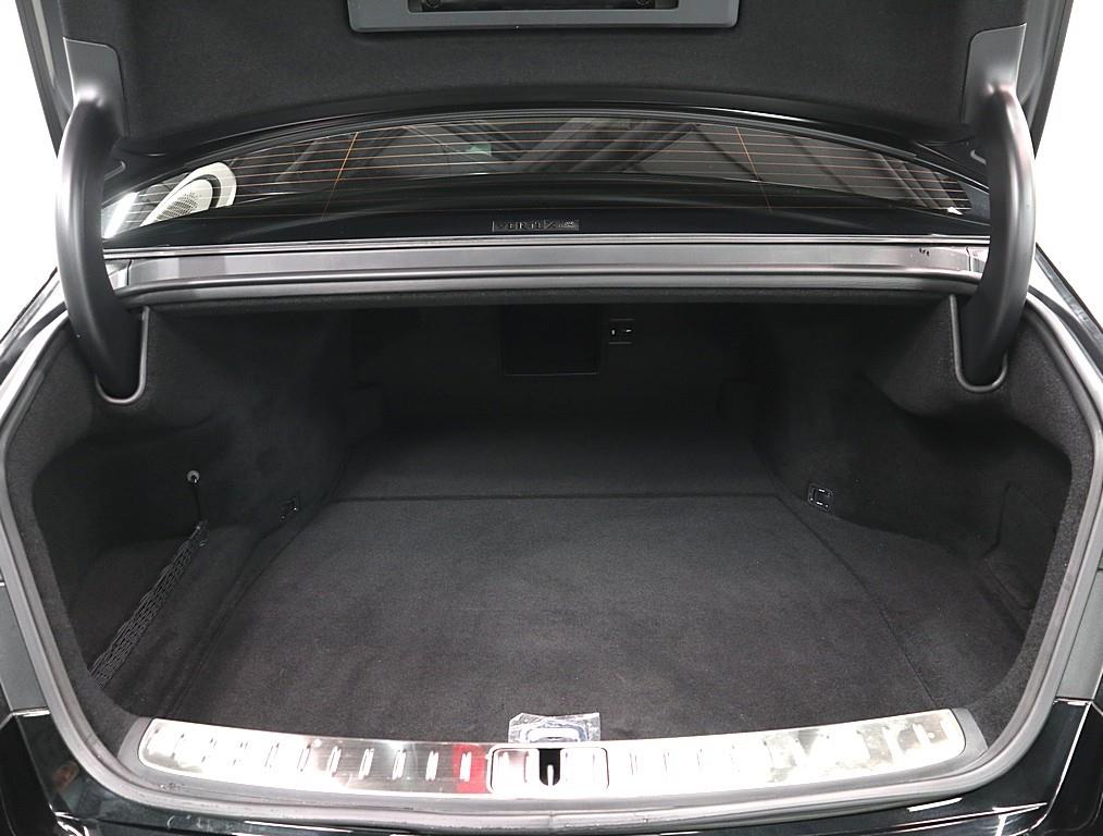 Genesis G90 2025 Negro - Importación desde Corea - HF Imports Iquique - Foto 16