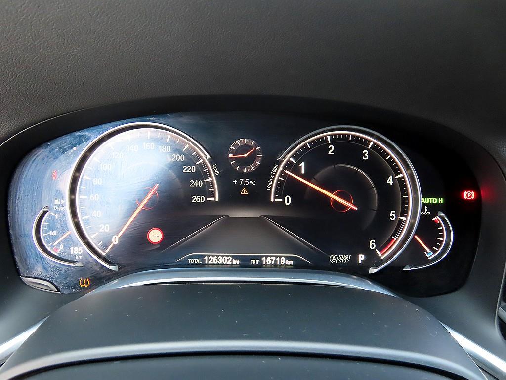 BMW 7 Series - Vista 9