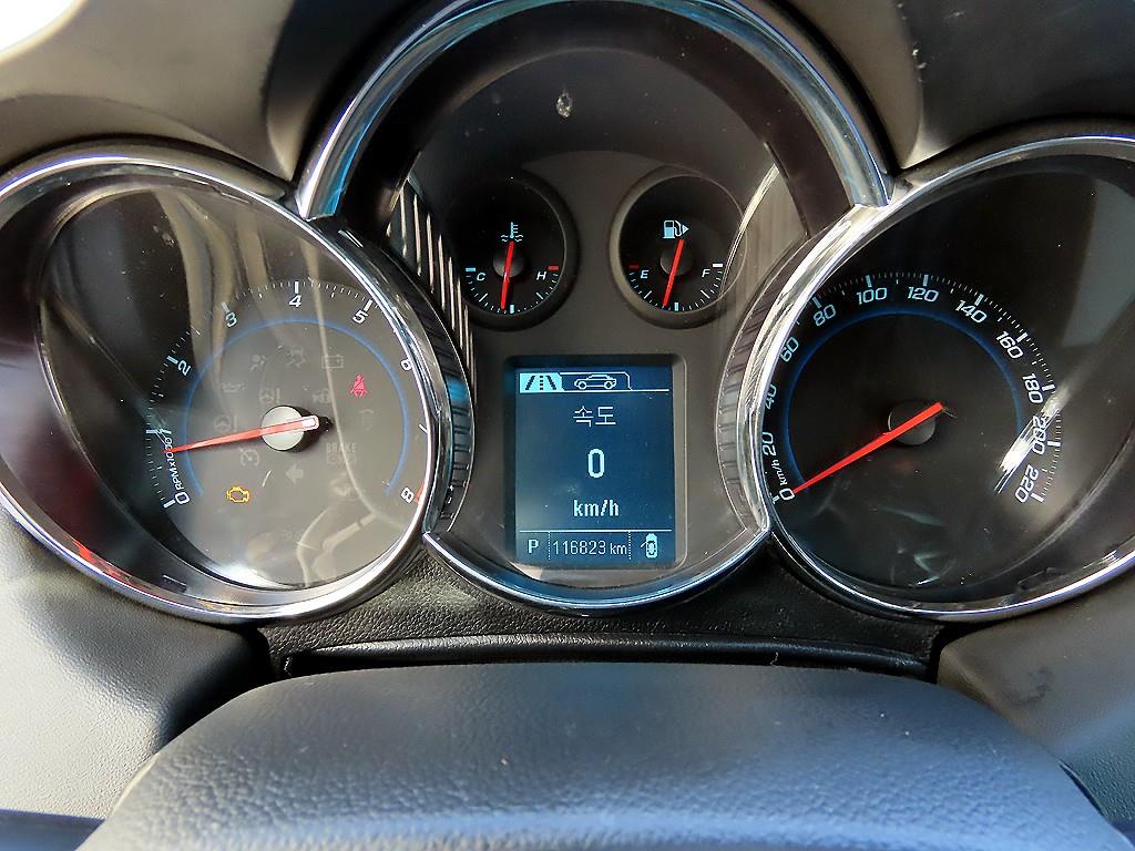 Chevrolet Cruise - Vista 9