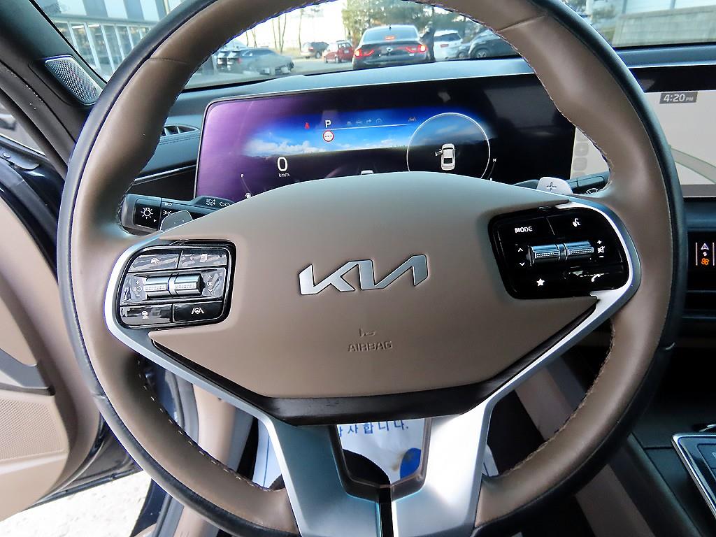 KIA K8 - Vista 8