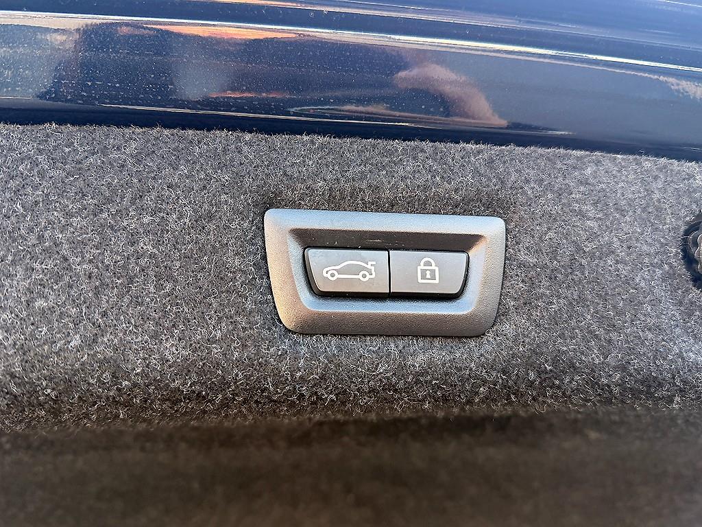 BMW 5 Series 2021 Negro - Importación desde Corea - HF Imports Iquique - Foto 17