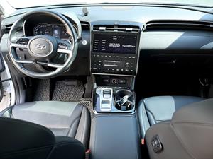 HYUNDAI Tucson - Vista 10