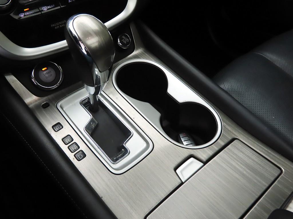 Nissan Murano - Vista 10