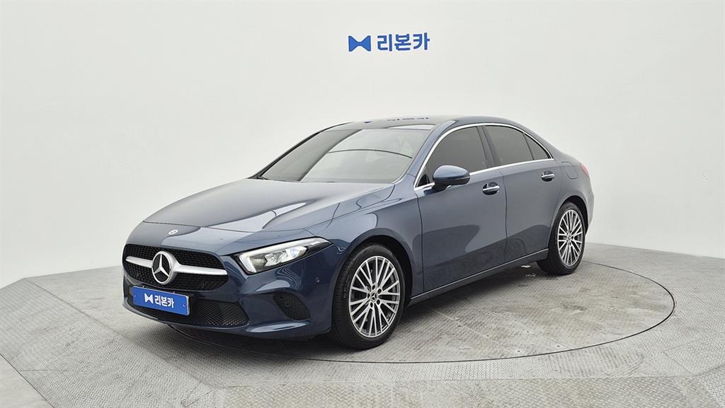 Mercedes Benz A Class 2022 Azul - Importación desde Corea - HF Imports Iquique - Foto 1