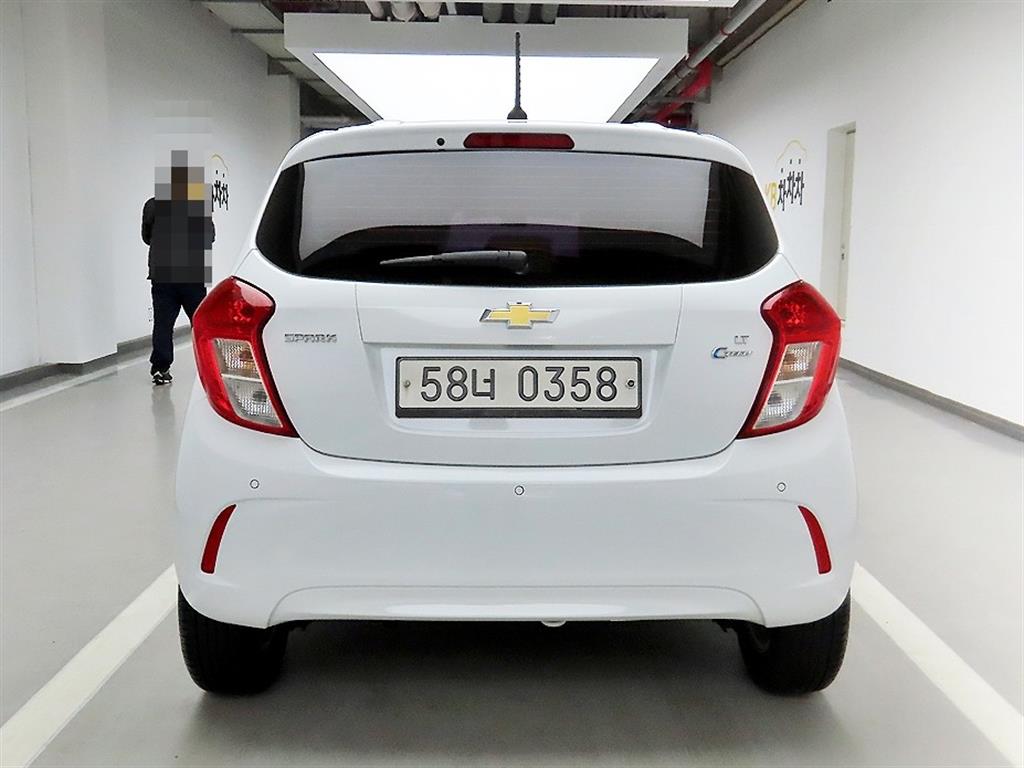 Chevrolet Spark - Vista 3