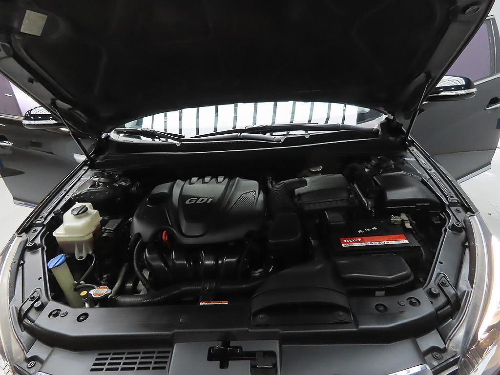 KIA K7 2012 Negro - Importación desde Corea - HF Imports Iquique - Foto 8