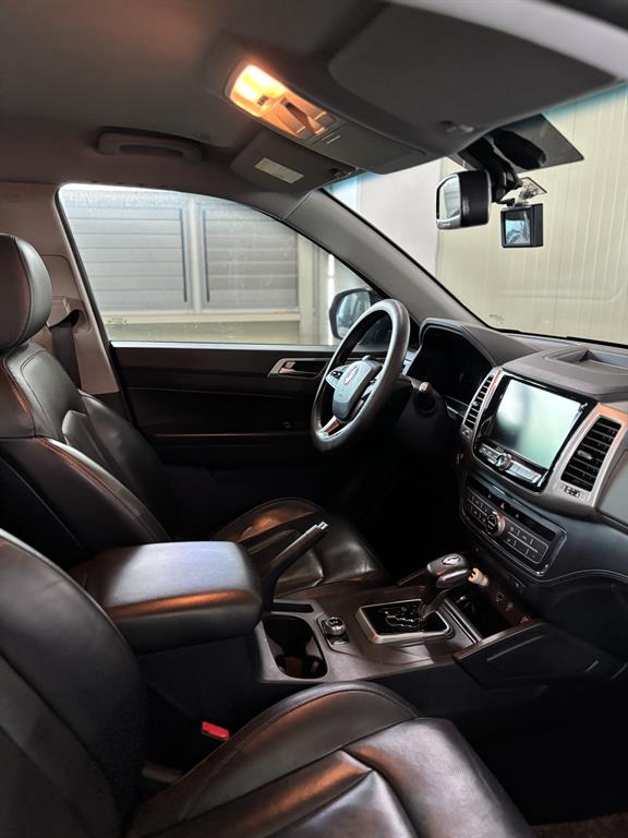 Ssangyong Rexton - Vista 4