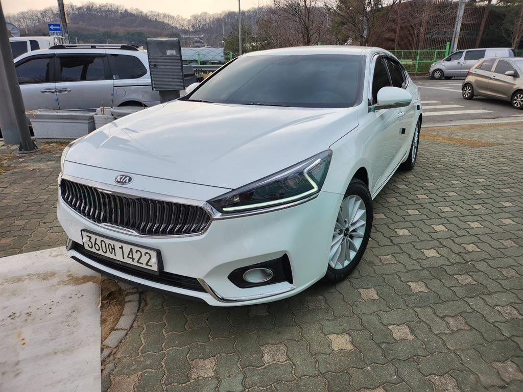 KIA K7 2017 Blanco - Importación desde Corea - HF Imports Iquique - Foto 1